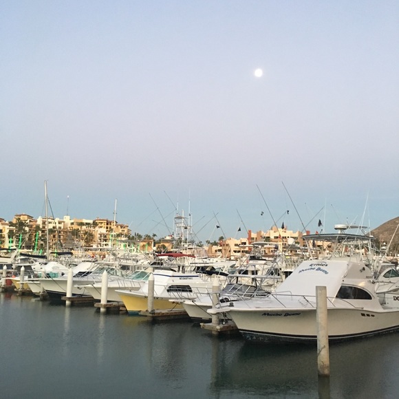 Meet your Posher, J - Picture 1 of 1